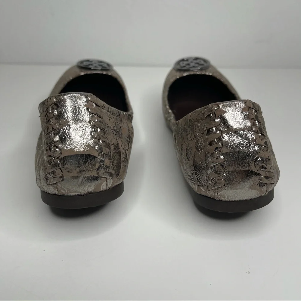 TORY BURCH Heidi Pewter Snake Print Metallic Leather Medallion Ballet Flat Sz 5